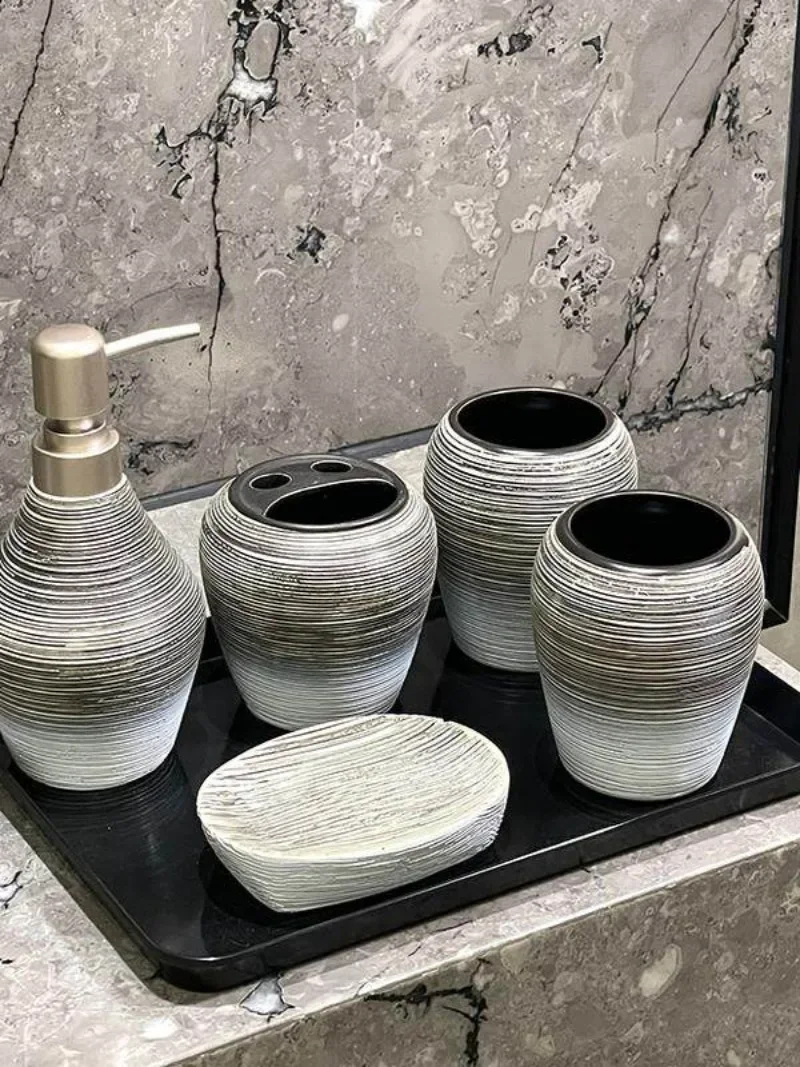 Threaded Ceramic Lotion Bottle Rinse Cup Bathroom Accessories Modern Gradient Striped Ceramic Portable Lotion Bottle Soap Dish