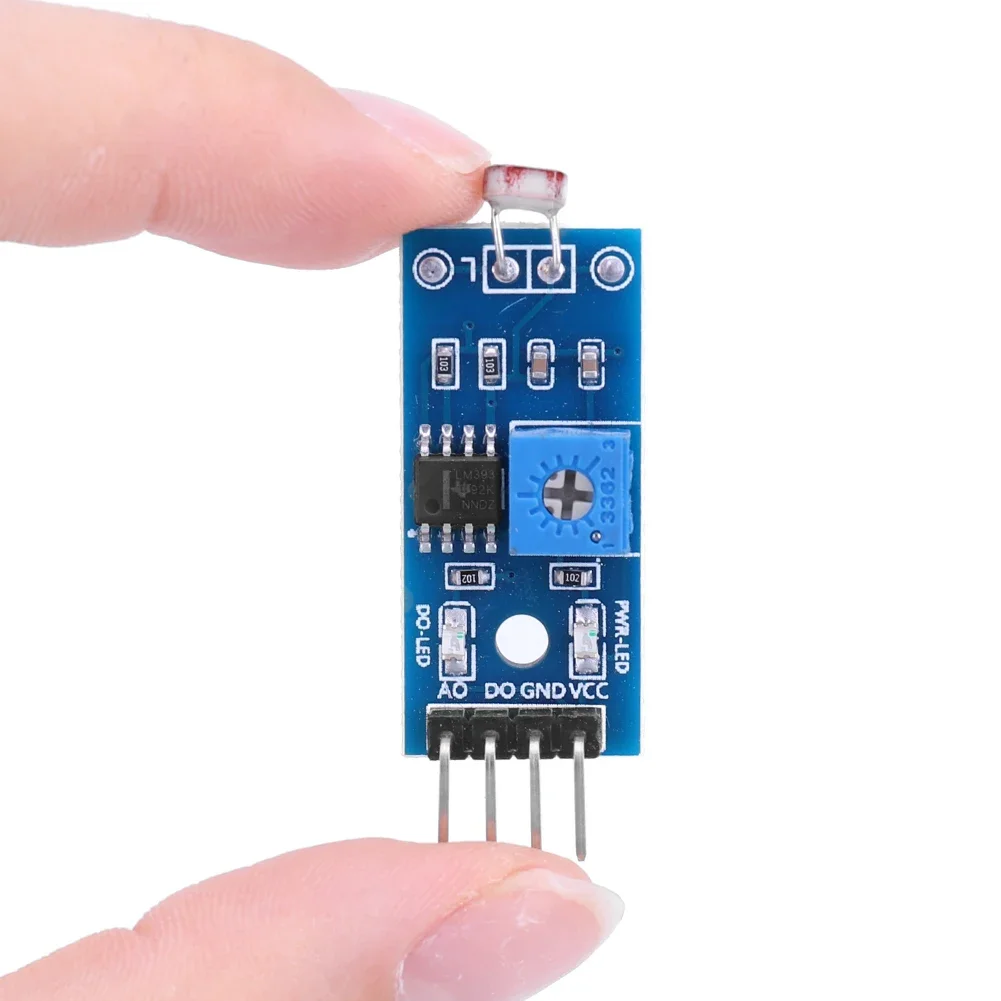 1-5pcs LM393 4Pin Photosensitive Sensor Module 3.5V-5V Sensitivity Light Sensor Module Light Detection Board for Arduino DIY Kit