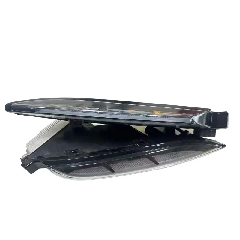 

Factory High-quality Maca From 2018 to 2021 95B/20E Daytime Running Lights OE Codes 95B953081B/E and 95B953082B/E