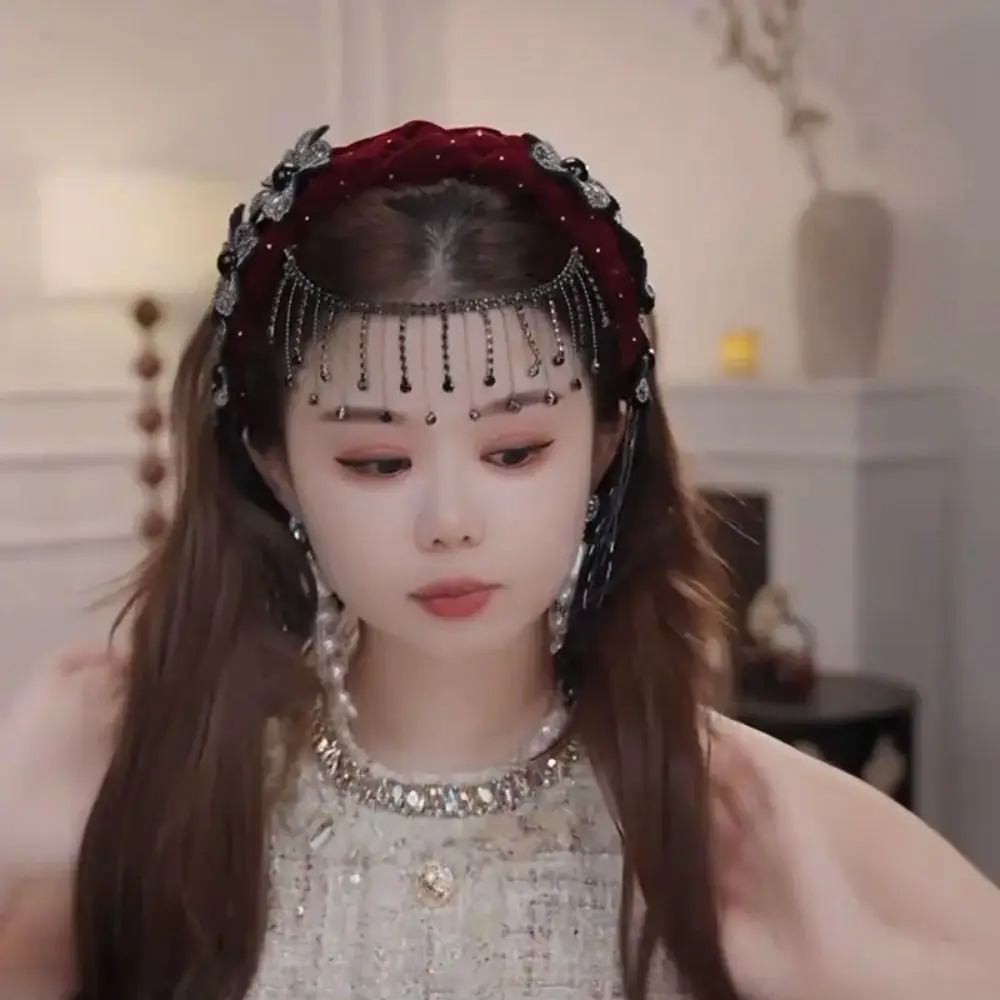 

1Pcs Durable Velvet Braided Tassel Headband Floral Wide Edge Head Band Stylish Charm Tassel Shiny Hair Accessories for Women