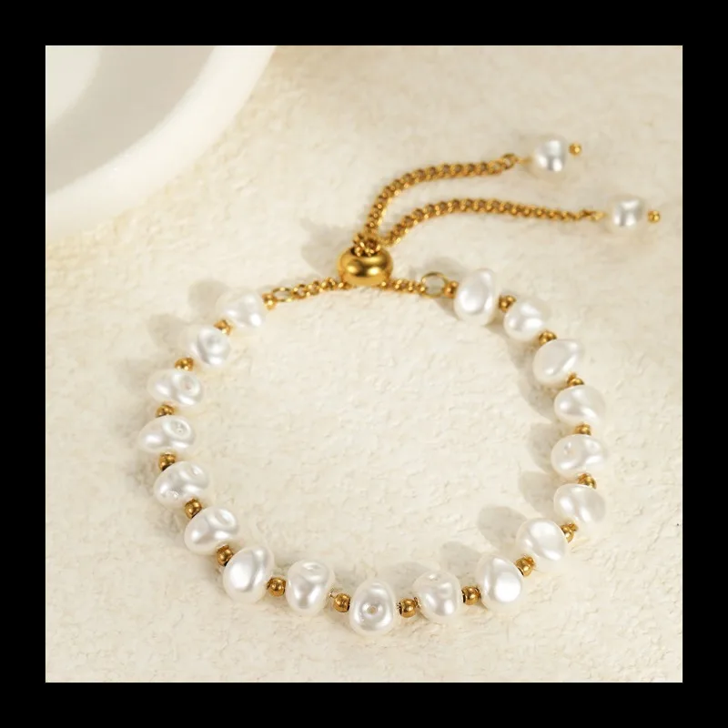 أساور لؤلؤ مقلدة أنيقة وأنيقة على شكل خاص من الباروك، مكدسة بمجوهرات رائعة #3