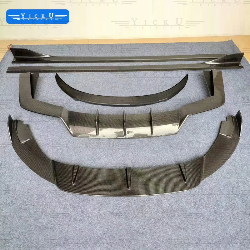 

Комплект обвеса из карбона для Maserati Quattroporte 2014-2022: 3D-сплиттер, боковые пороги, задний диффузор, спойлер. В наличии.