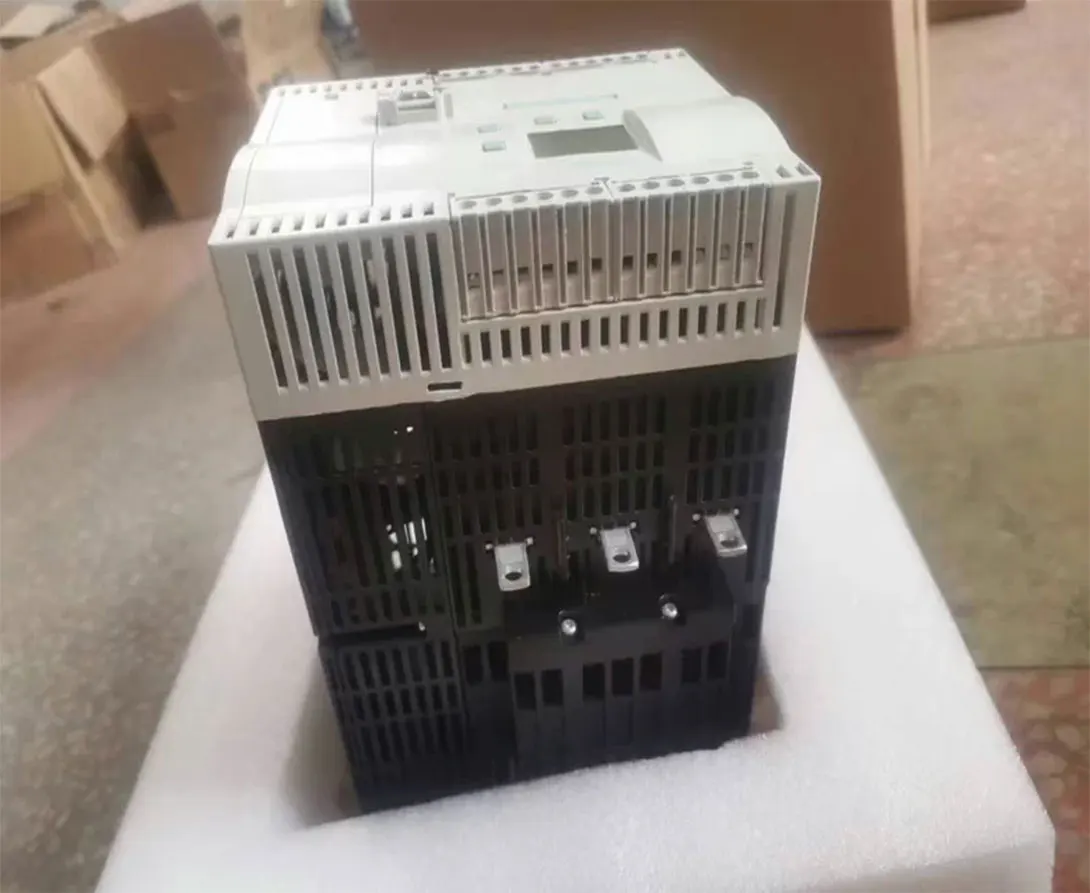 

Brand New 3RW4427-1BC35 3RW4427-1BC45 3RW4427-3BC35 3RW4427-3BC45 Warranty One-year