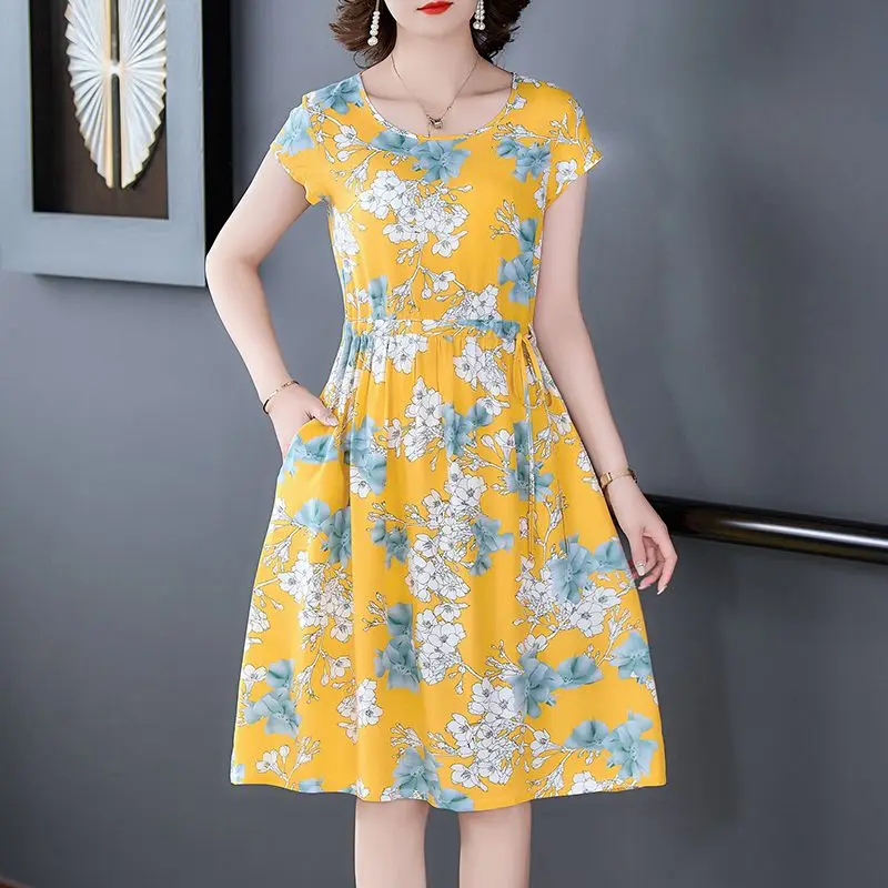 

Fashion O-Neck Printing Pockets Shirring Bandage Vintage Dress Women's Clothing 2024 Summer New Loose Office Lady Floral Dress