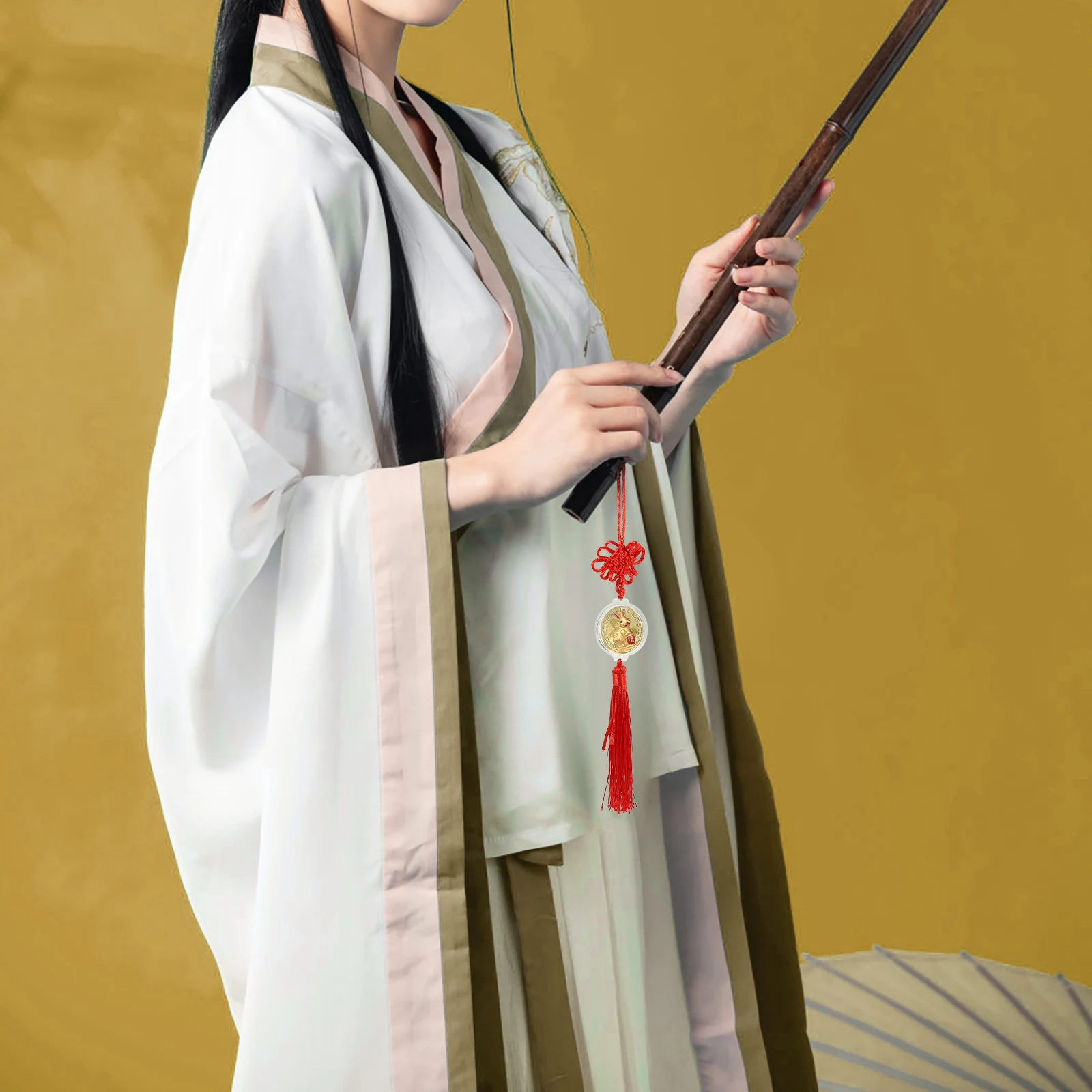 Рисунок 4 - Год кролика, декор автомобиля