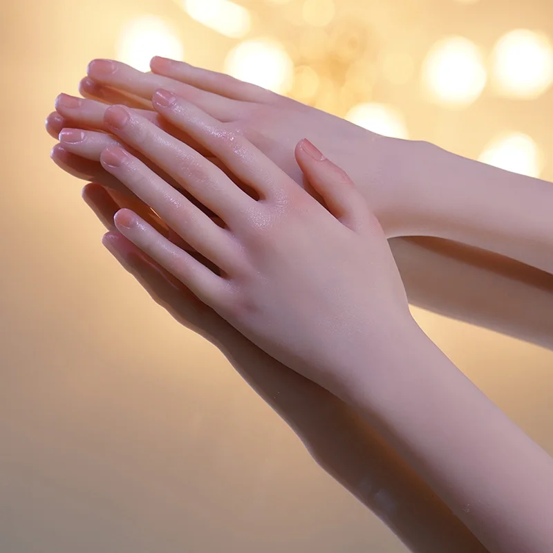 

Silicone Hand Model Mannequin Kid Child Fingers Art Bracelet Ring Display Fake Nails Small Size Simulation Hand TGDW06