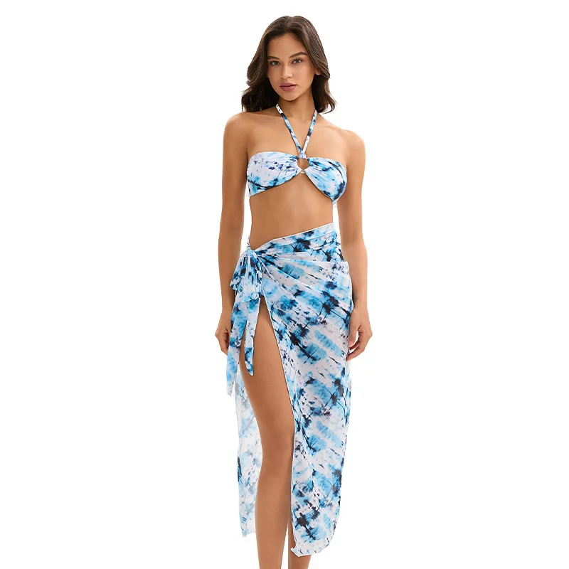 Conjunto de bikini de tres piezas para mujer, traje de baño floral con cuello halter, bikini triangular, parte superior con lazo lateral y falda larga transparente