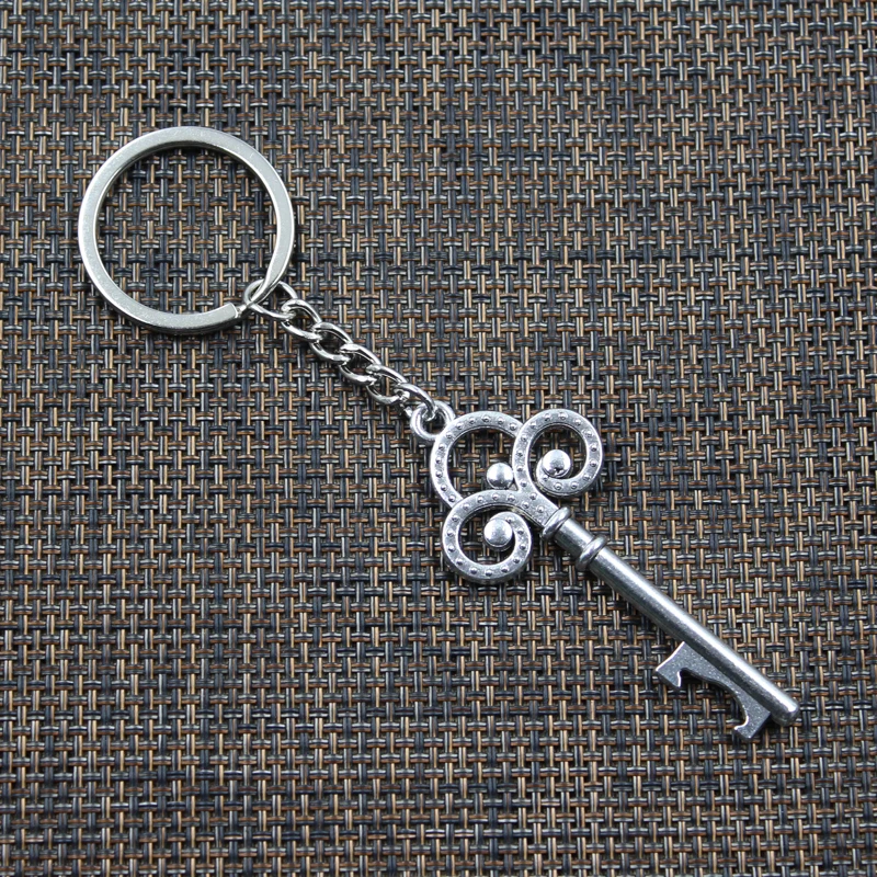 New Fashion Keychain 66x28mm Key Beer Bottle Opener Pendants DIY Men Silver Color Car Key Chain Ring Holder Souvenir For Gift