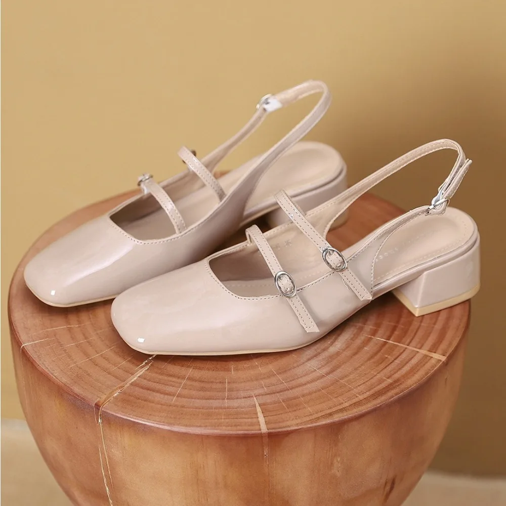 Chaussures à talons hauts pour femmes – Nouvelle collection été 2026 – Escarpins rétro polyvalents à bout carré et talon moyen, style français, pour femmes