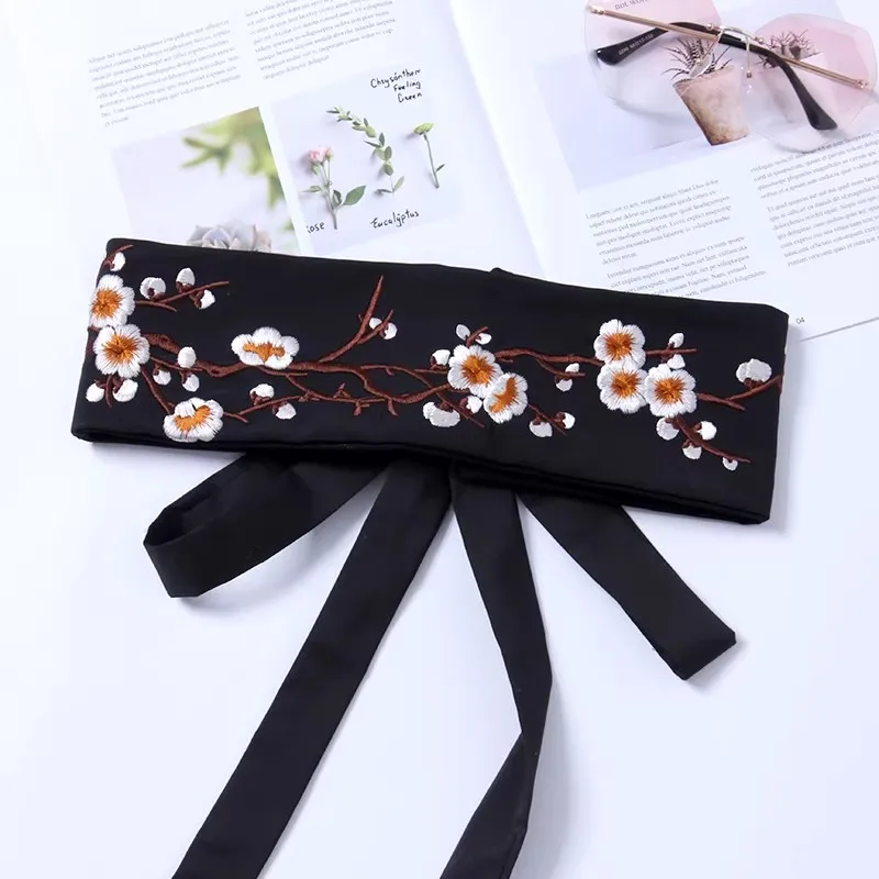Women's Embroidered Girdle Wide Fashion Belt Ancient Ethnic Style Green with Skirt Straps All-match Decorative Accessory