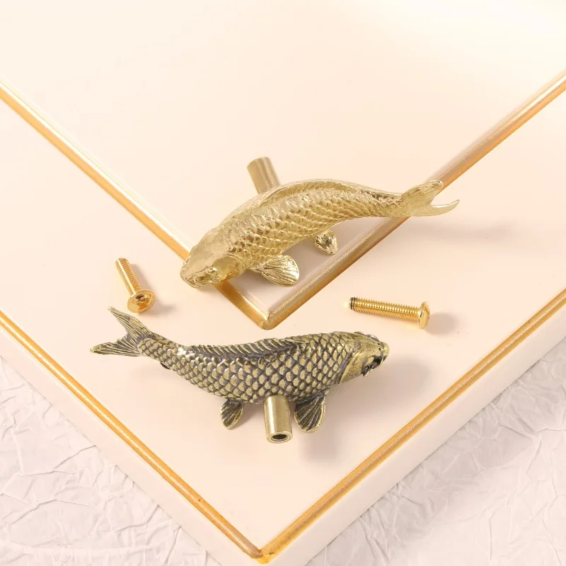 2Pcs Chinese Style Golden Fish Brass Cabinet Handle, Retro National Trend Decor Drawer Pull for Living Room Bedroom Cupboard