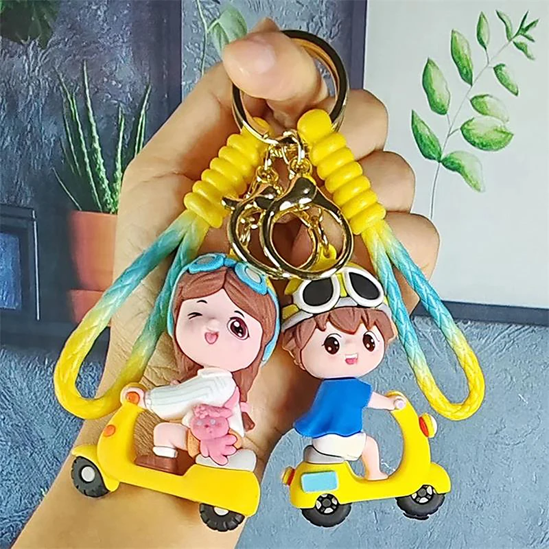 Cartoon Elektroauto Jungen und Mädchen Schlüssel bund Anhänger niedlichen Puppen tasche Anhänger Auto Schlüssel ring Charme tragbare Zubehör Paar süße Geschenke