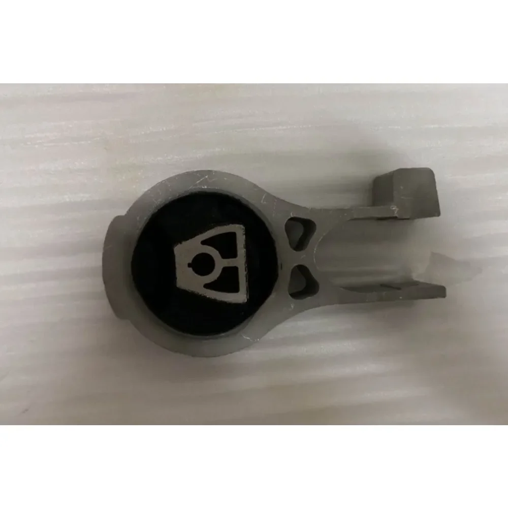 

W23 A-type Bracket Connecting Rod Bracket Rear Foot Adhesive Is Suitable For Citroen For Peugeot C5 C6 508
