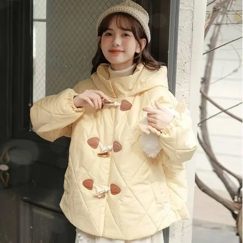 سترة قطنية سميكة صفراء للنساء معطف سترة كورية بأكمام طويلة لشتاء الكلية وصل حديثًا طراز فوفو