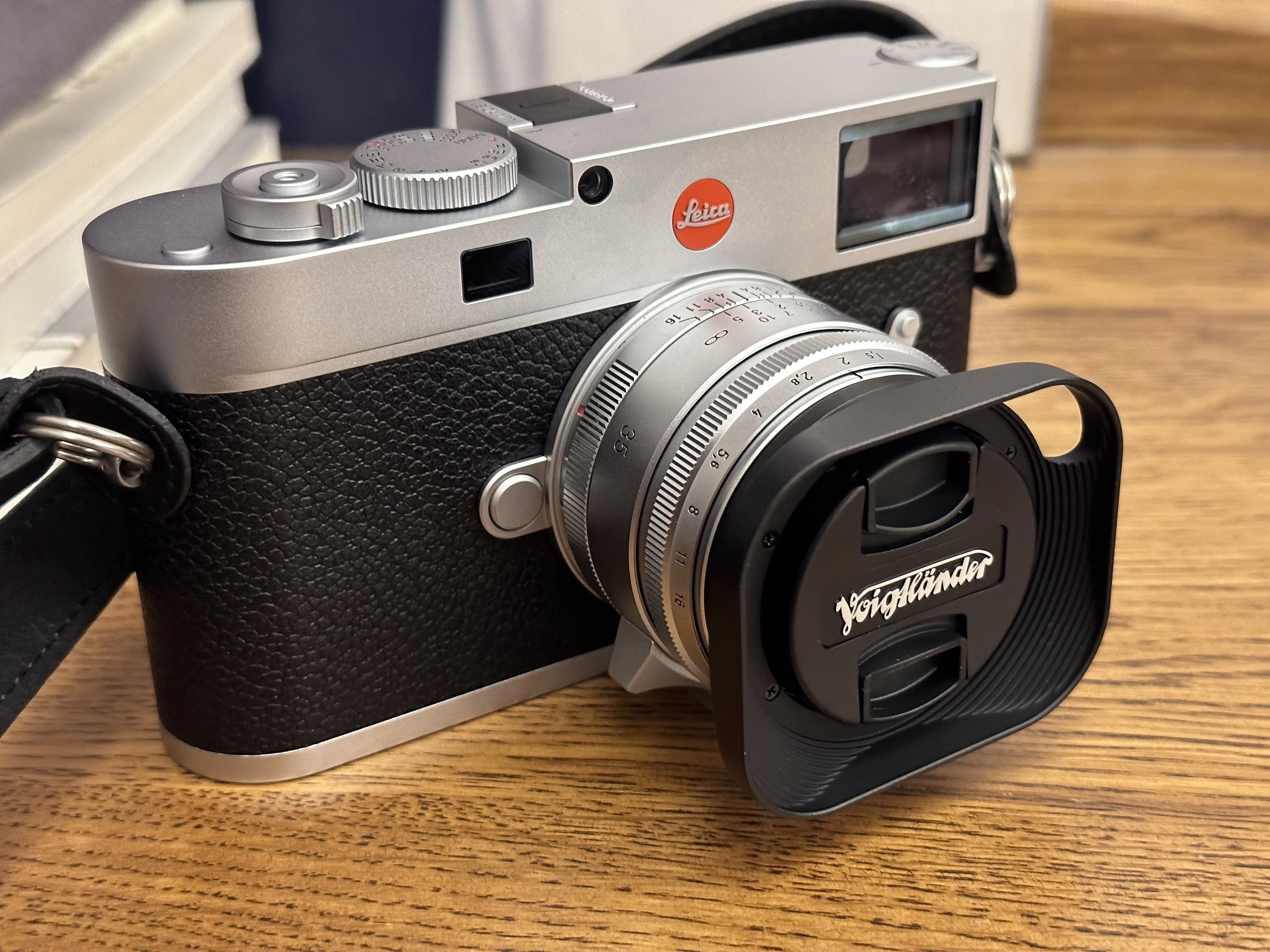 Haoge Bayonet Square Metal Lens Hood Shade with Hollow Out Designed for Voigtlander ULTRON 28mm f2 Type I & II VM Lens