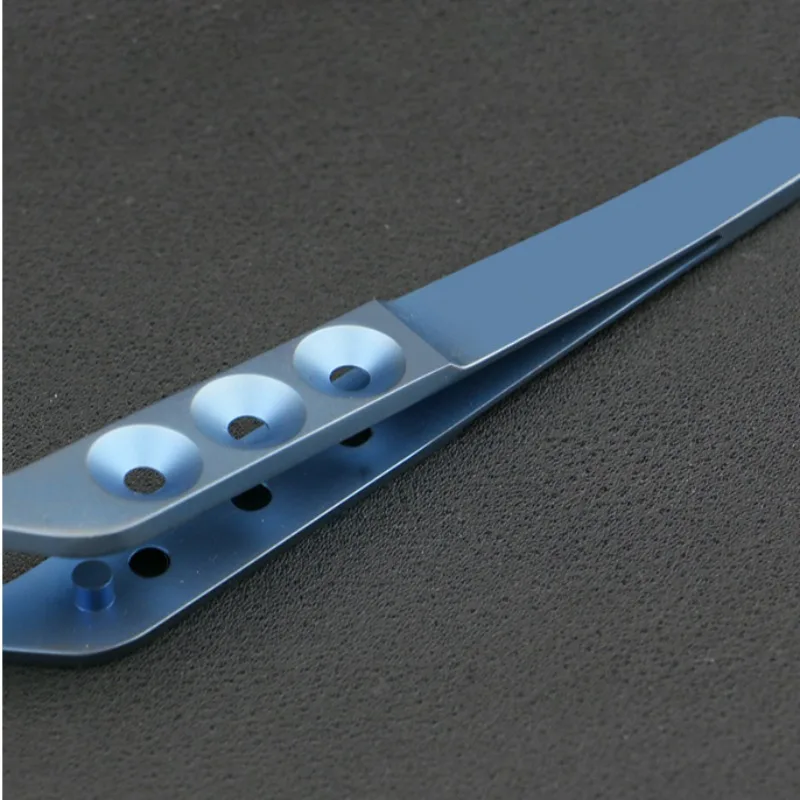 Tumor Forceps Equipments Jaws Spoon-Shaped Forceps High Grade Quality Titanium Alloy