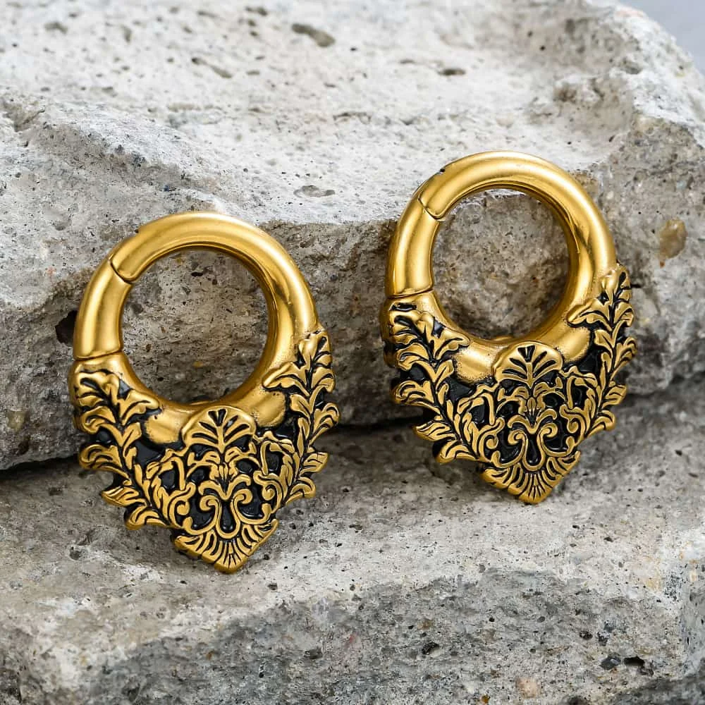 Casvort 2PCS Stainless Steel Ear Weights Hanger for Pierced Ears 4G 5mm Magnetic Clicker Ear Gauges Vintage Flower Vines Pattern
