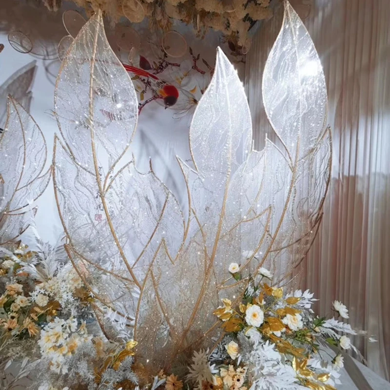 

Wedding props lace screen road lead wrought iron background