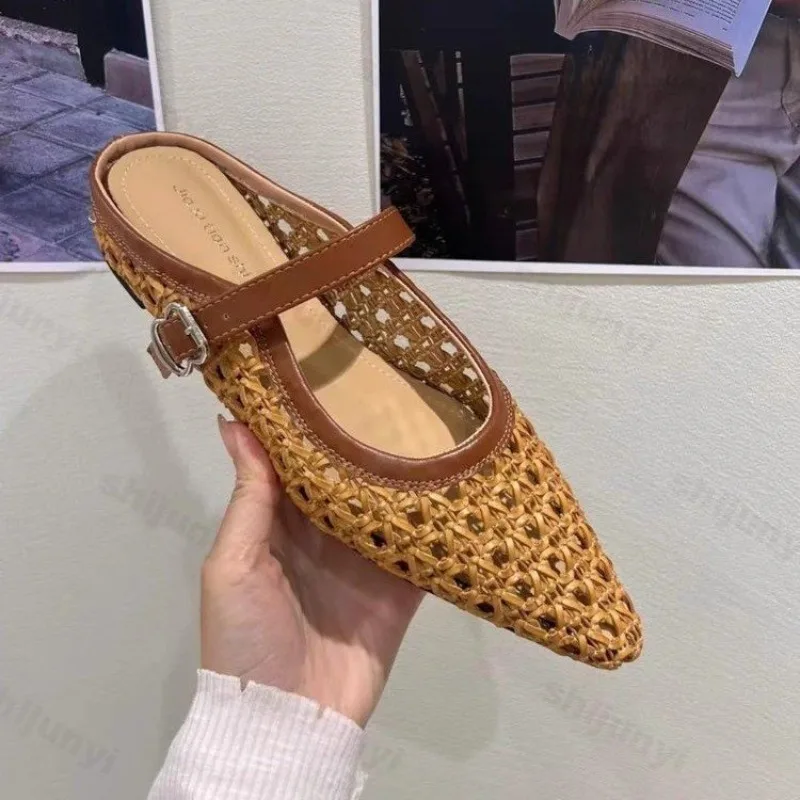 

Spring and Autumn Minimalist Style Women's Pointy High Heel Slippers Pure Color for Casual Commuting