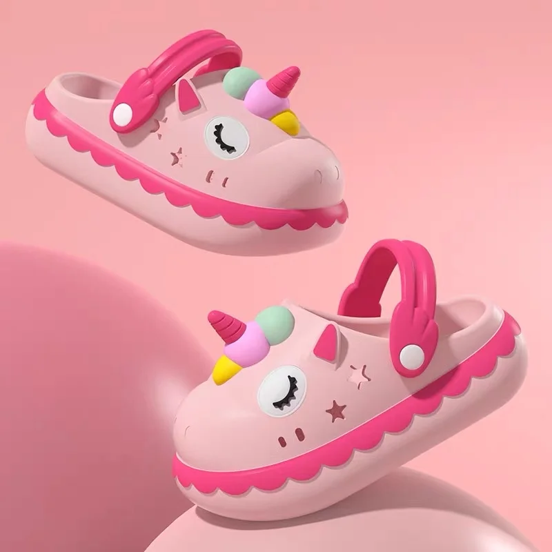 A pair of children's hole shoes cartoon cute unicorn indoor and outdoor wear Baotou sandals light and comfortable summer soft-so