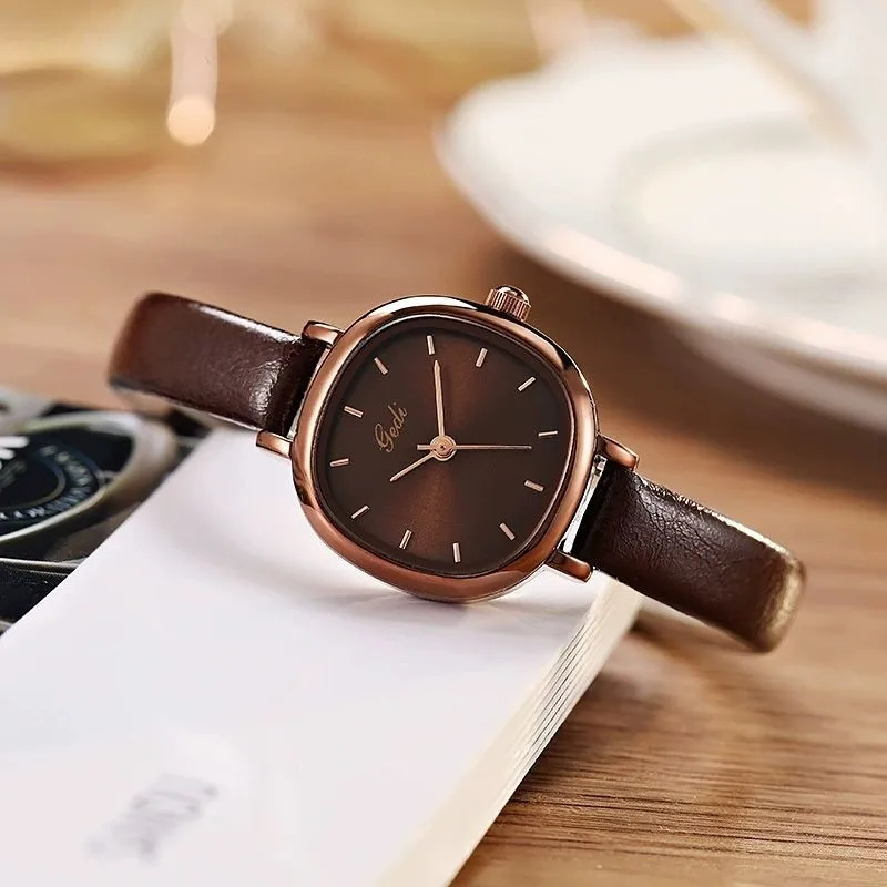Kegllect Ladies Vintage Quartz Watch Women Classic Small Square Dial PU Strap Watches Jam Tangan Perempuan