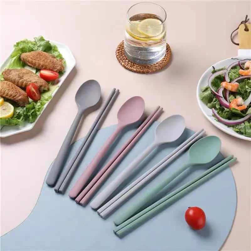 Silicone Chopsticks and Spoon Set, Kitchen Spoon and Chopsticks Two-Piece Set, Non-Slip, High Aesthetic Value, Colorful, Household Portable Tableware, 2Pcs