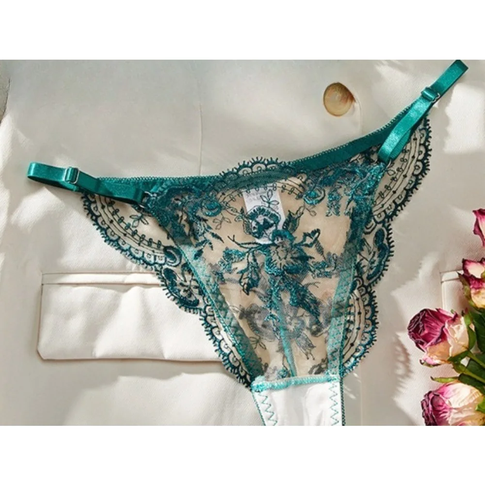 Charming Floral Embroidery Sheer Lace Bra Set for Women Push Up Bralette Daily Wear Ultra Thin Bustier Corset Underwire 32-38
