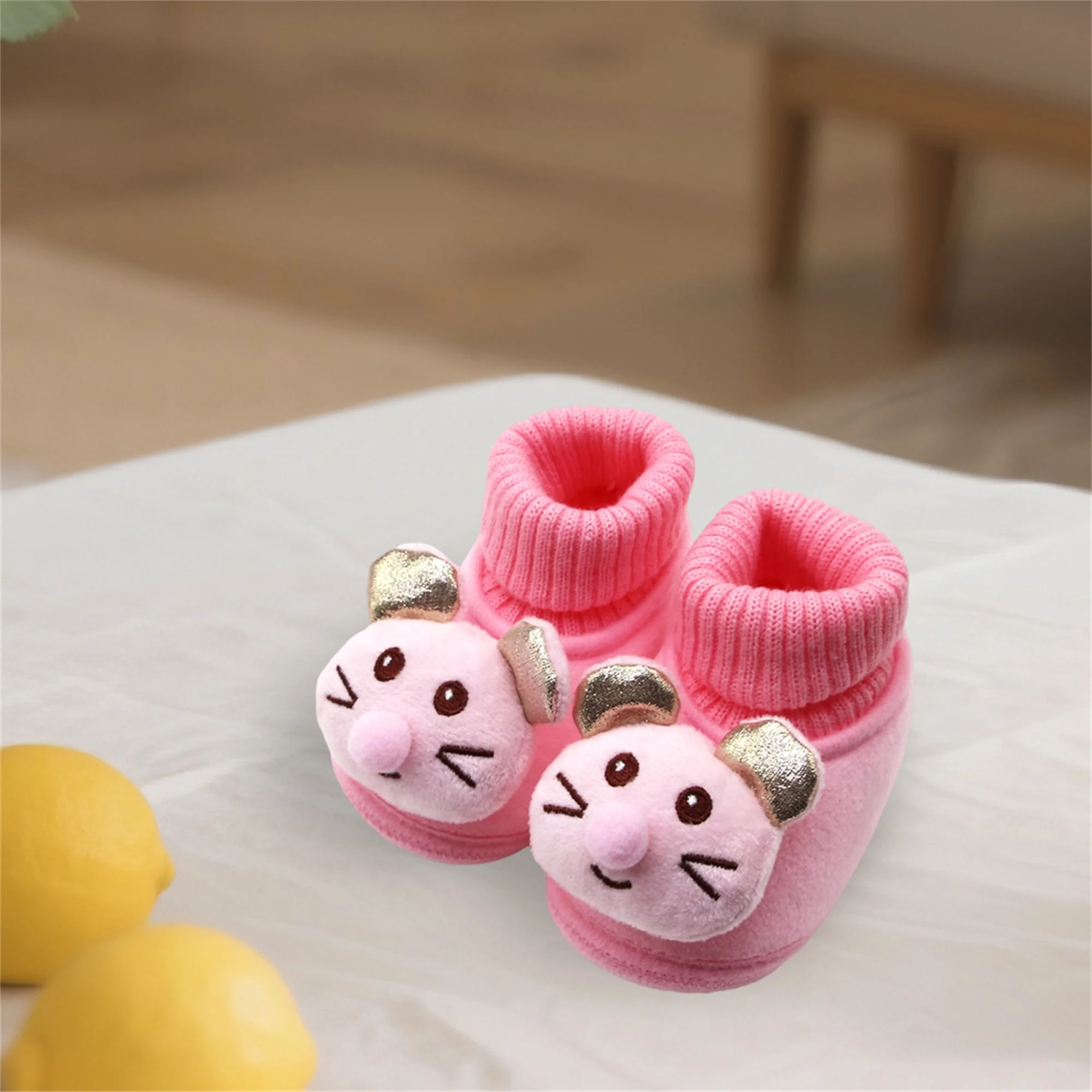 

Cute Toddler Winter Socks Soft Sole Shoes Anti-Slip Indoor Slippers Cozy Animal Print Booties for Baby s First Steps