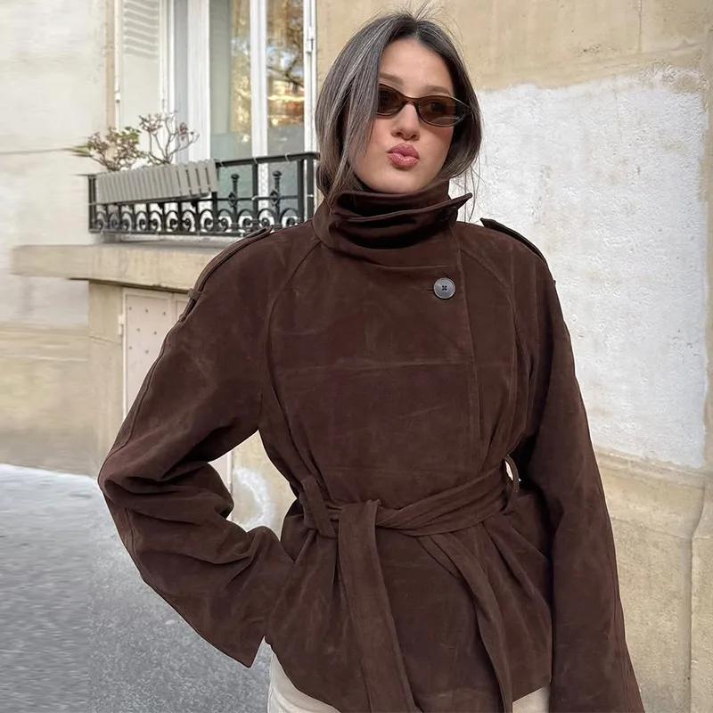 Damen Wildlederjacken mit Rollkragen, seitlicher Knopfleiste, langen Ärmeln und Gürtel – Herbst Streetwear mit Epauletten, einfarbig, locker geschnitten, neu – Detail 3
