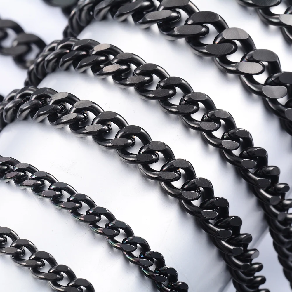 Schwarze Basic Punk Choker Halskette aus Edelstahl mit kubanischem Gliederkettenmuster, solide Metallkette, Schmuckgeschenk für Männer und Frauen. – Detail 4
