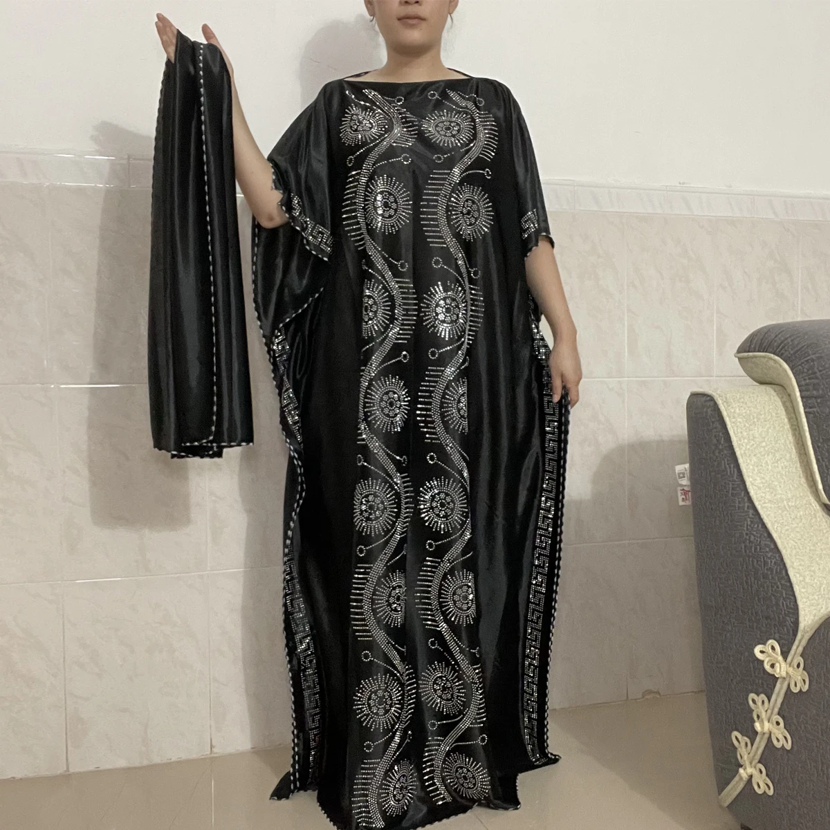 Muslim Fashion African Dresses For Women 2022 Silk Set Auger Maxi Femme Robe Short Sleeve Nigerian Novelty Clothes With Hijab