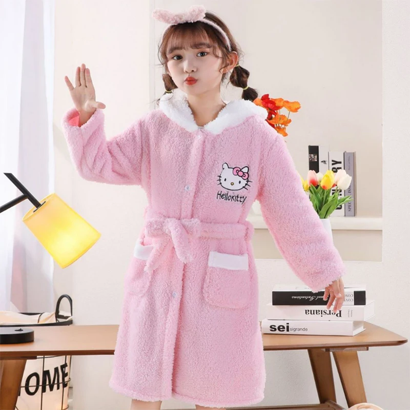 Miniso Hello Kitty Girls Nightgown Children Thicken Flannel Bathrobe Girls Coral Velvet Hooded Homewear Teenager Bath Robe Young