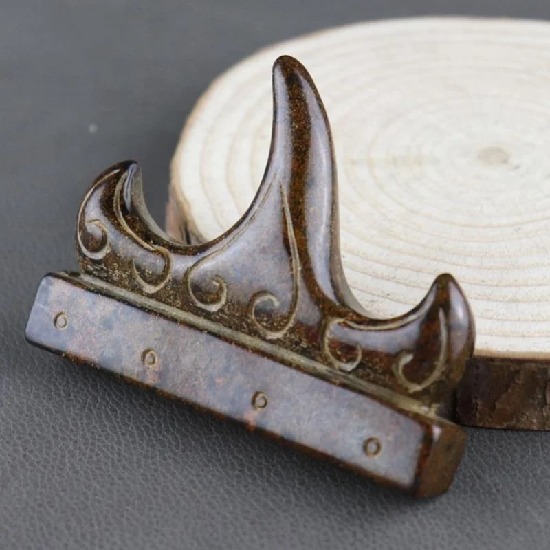

Antique Collectible Old Jade Pendant Vintage Xiu Jade Unearthed Jade Pendant Mountain Character Pen Holder