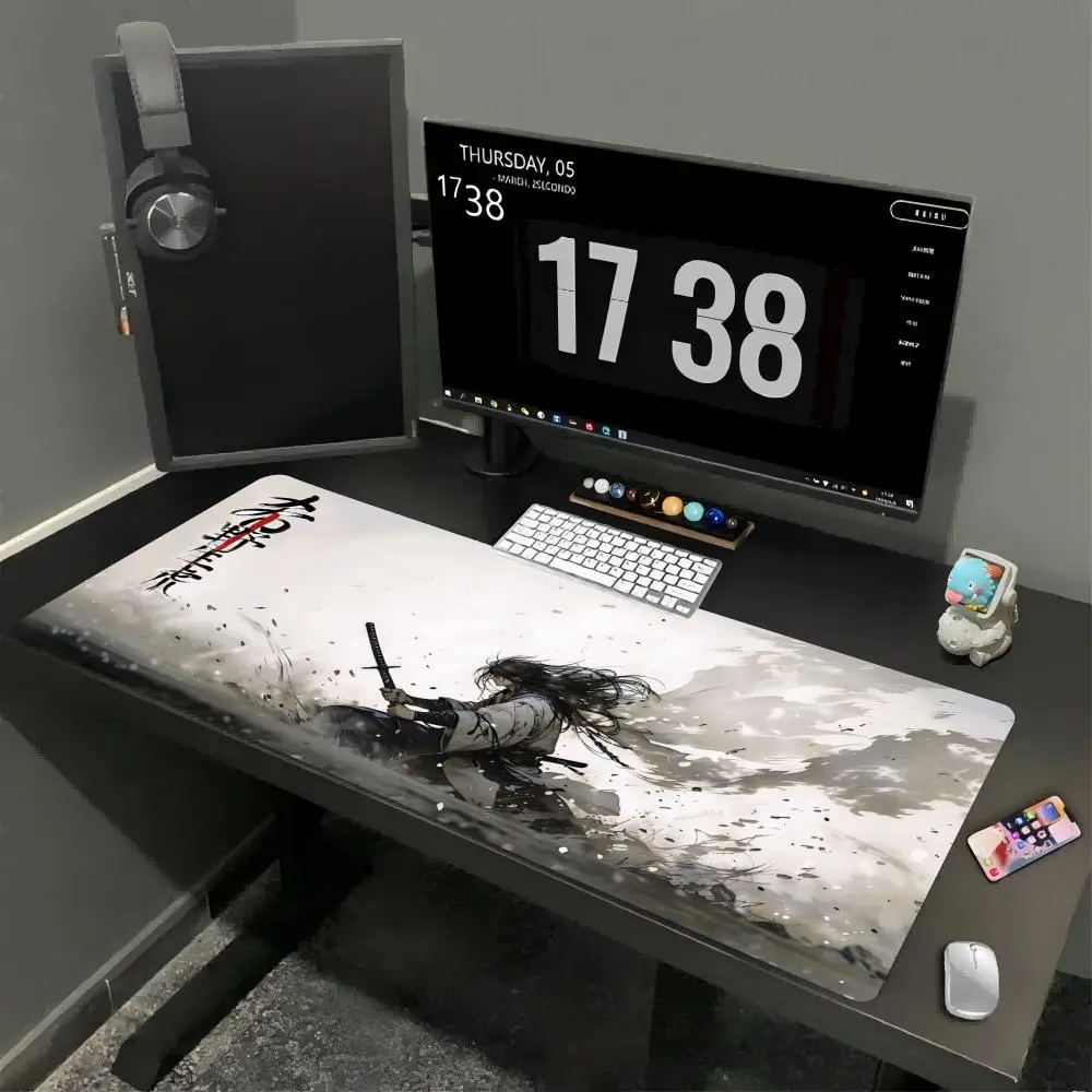 Large Gaming Mouse Pad XXL Ink Wash Samurai Warrior Katana Asian Art Desk Mat Non-Slip Rubber Computer Keyboard Mouse Mats