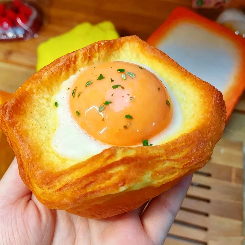Fried Egg Toast Bread Cake Squishy Squeezable Fidget Toy Scented Soft Slow Rebound Decompression Toy Stress Anxiety Relief Relax