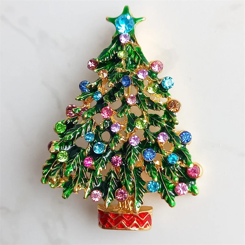 New Fashion Christmas Brooch Exquisite Colorful Rhinestone Inlaid Christmas Tree Pins Holiday Clothing Jewelry Accessories Gifts