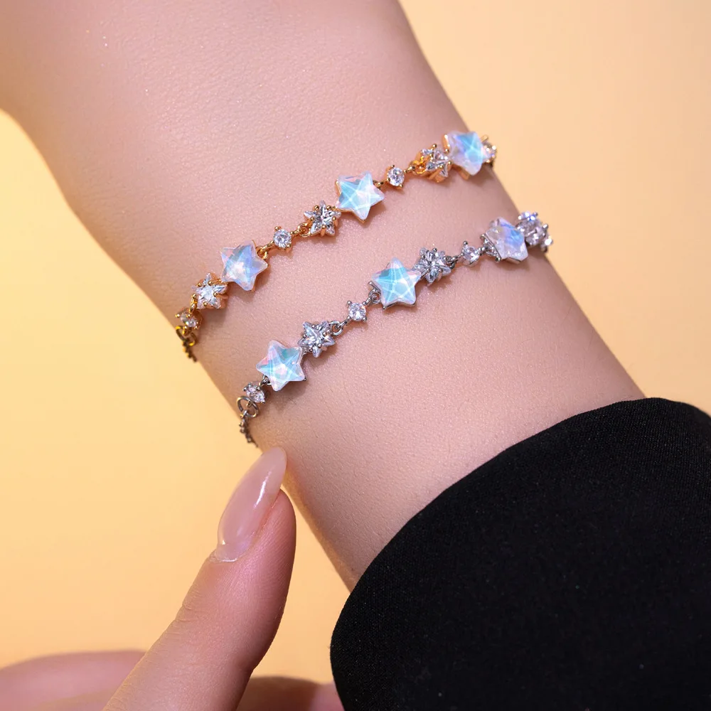 

Fashionable temperament high-end small star bracelet for women high-end niche exquisite versatile bracelet