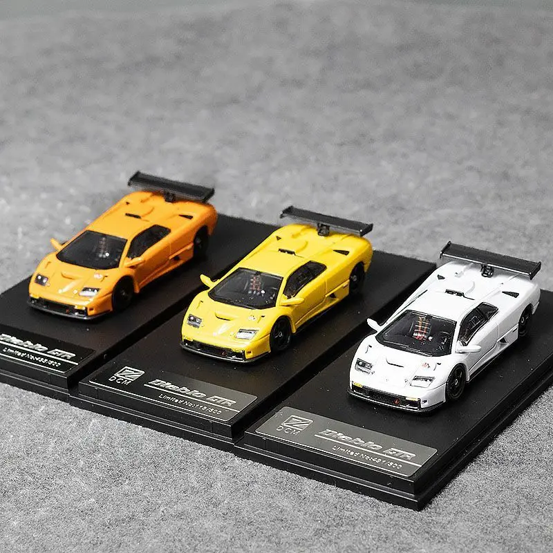 

DCM 1:64 Diablo GTR 1999, легкосплавный автомобиль, литье под давлением и игрушечный транспорт, модель автомобиля, миниатюрная масштабная модель автомобиля, игрушки для детей