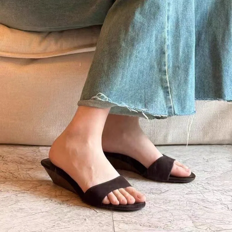 Sandals With Platform For Women New 2026 Brand Sandals Luxury Wedge Sandals Platform Sandals Simple Versatile Fashion Sandals image 5