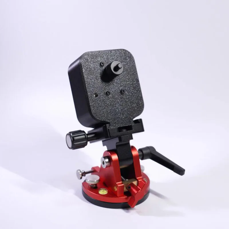 Camera photography with latitude adjustment foundation, mini portable equatorial installation