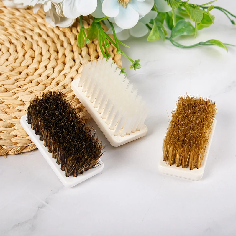 Mini spazzola da barba da uomo con setole di cinghiale spazzola da barba naturale portatile per la pulizia del viso strumenti per la lucidatura dei baffi Eco Friendly