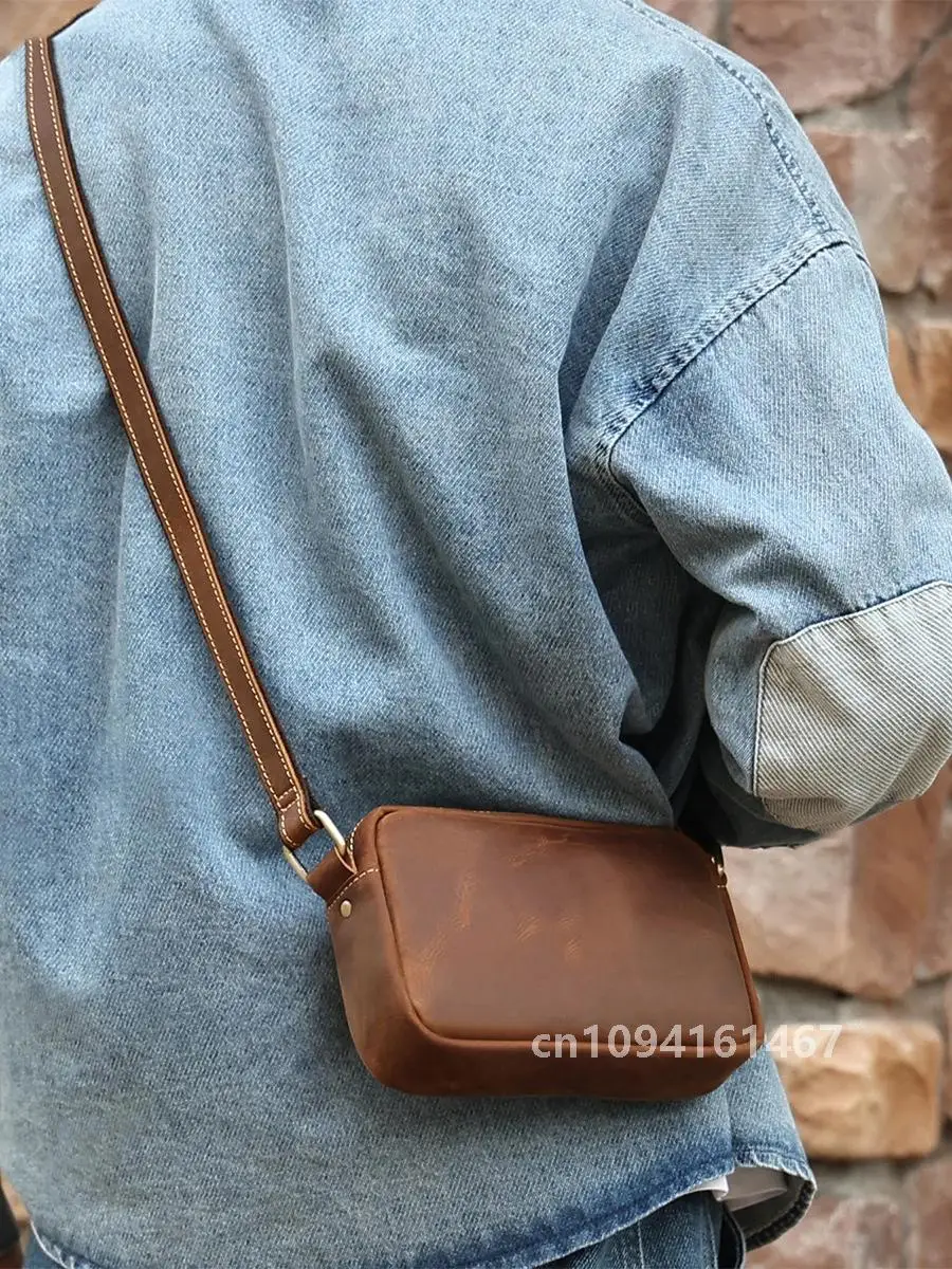 Bolsa mensageiro de couro crazy horse, bolsa de ombro de couro masculina para celular, bolsa crossbody para homens e mulheres