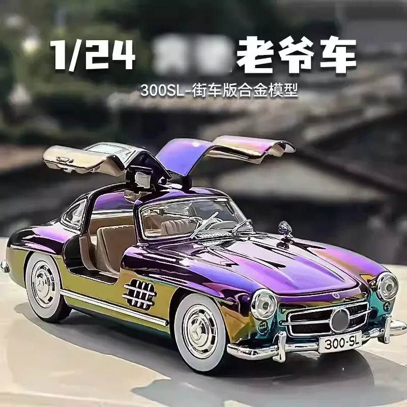 

1: 24 300SL simulation alloy sound and light retro vintage car model, children's birthday gift for toy high-end collection