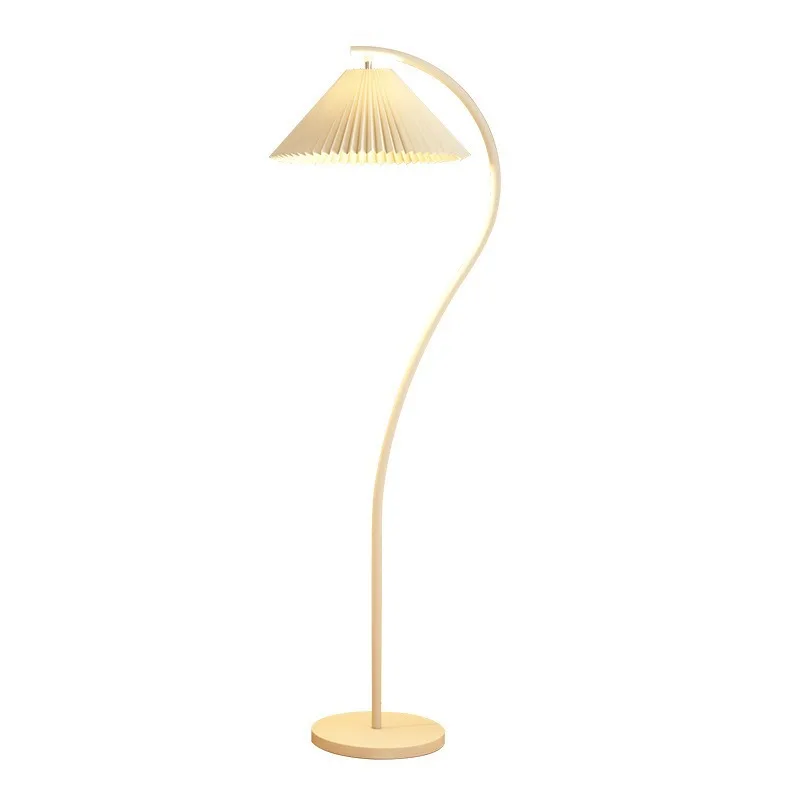 مصباح أرضي LED مطوي على طراز الأميرة للفتيات وغرفة النوم بجانب السرير وغرفة المعيشة والأريكة الجانبية
