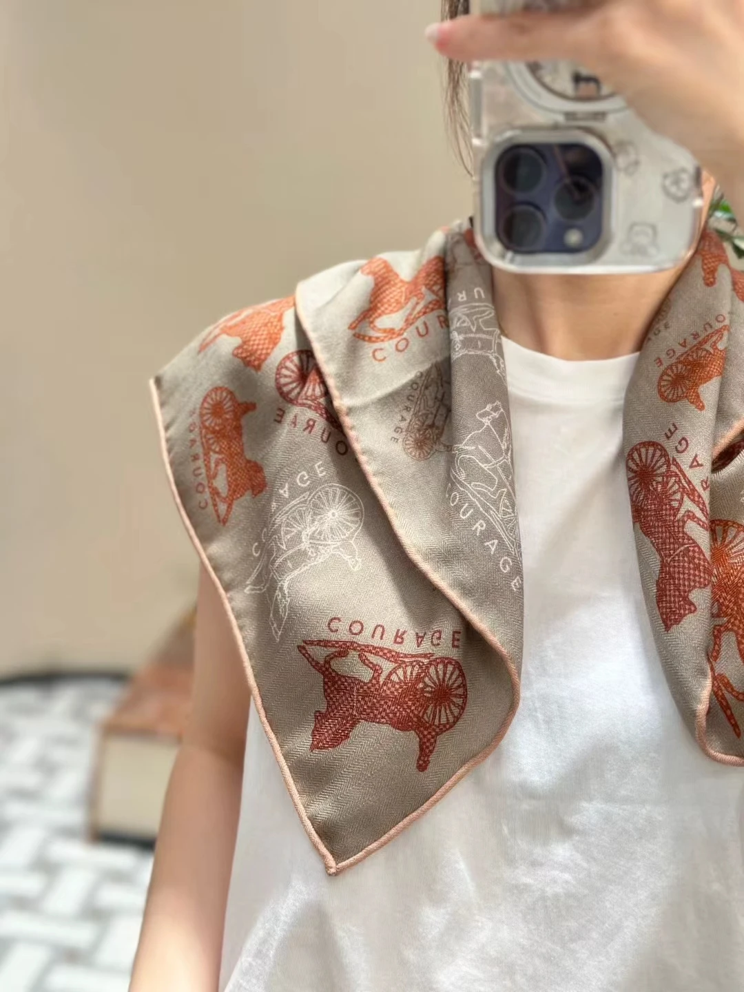 両面シルクウールスカーフ-多用途ファッションアクセサリー-首の保護-腰を包むスタイリッシュなデザイン-若い男性と女性向け