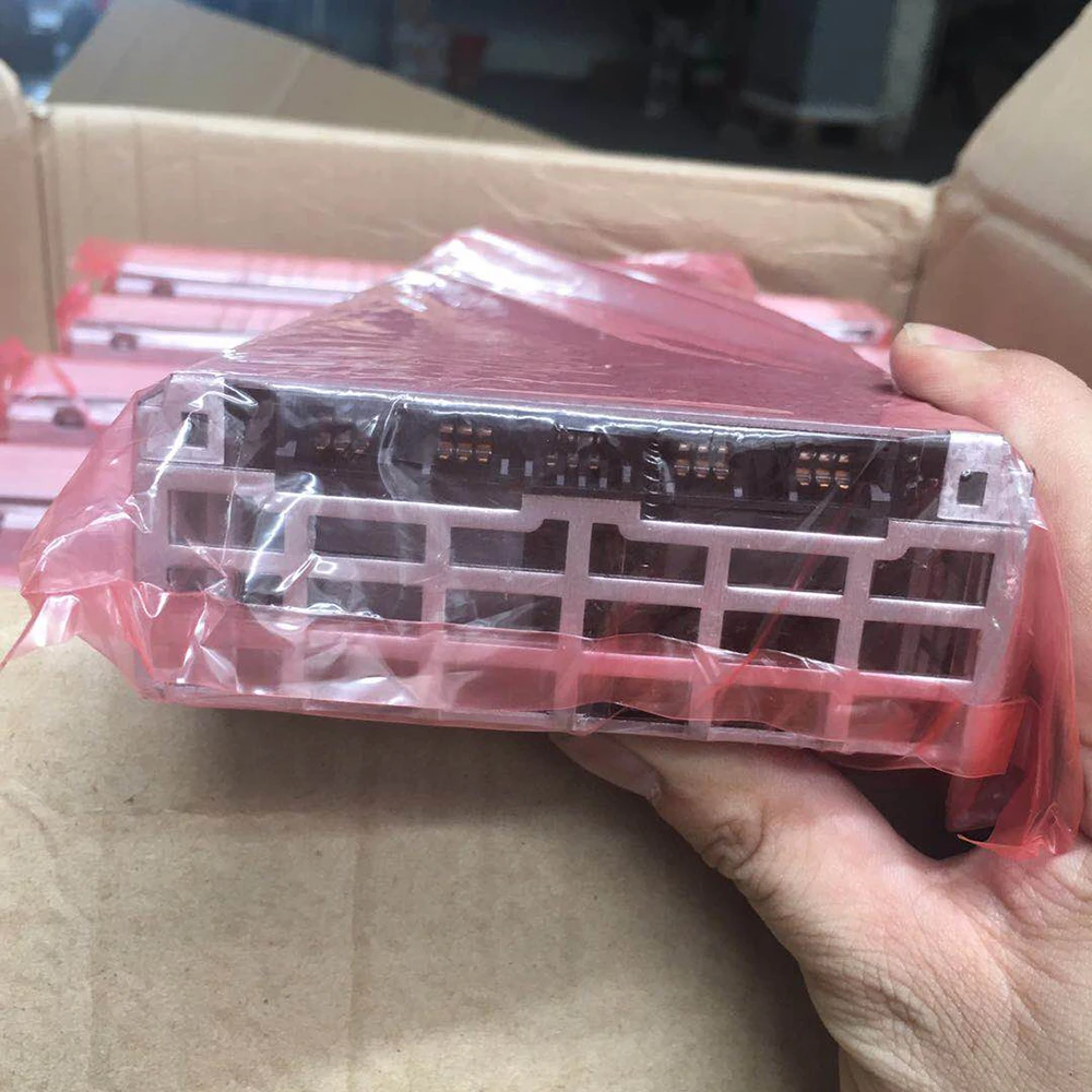 Flatpack2 110-125/2000 HE 241115.805 Rectifier Module 122.5V 16.4A