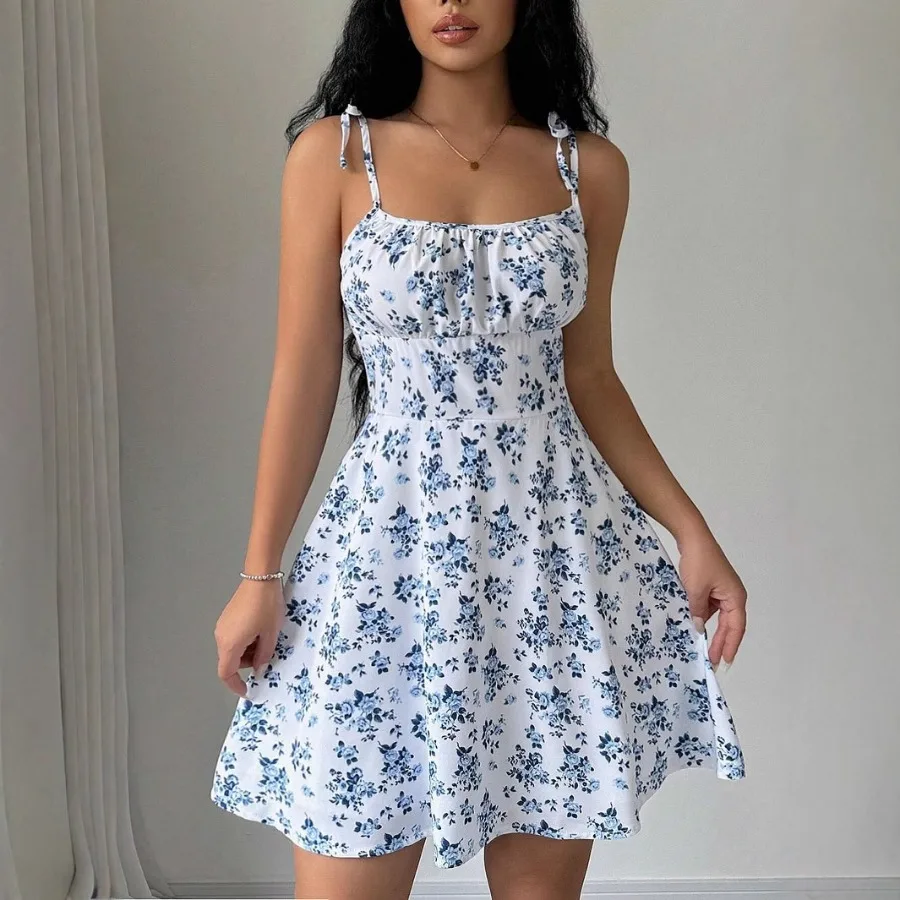 

【New style】2026 summer new women's clothing, popular floral suspender short dress, square collar, gentle style, short dress