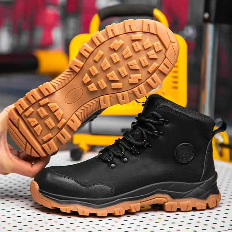 New high cylinder protective shoes with anti slip and wear-resistant European standard steel toe anti smashing and anti piercing