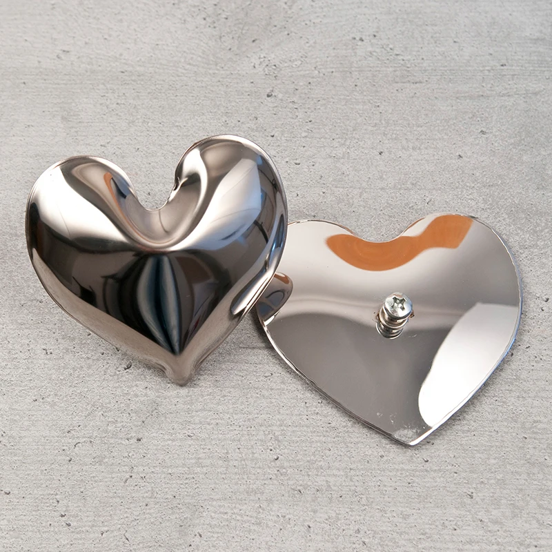 

INS Internet Celebrity Nordic Modern Creative Polished Stainless Steel Heart Shape Clothes Hook Wall