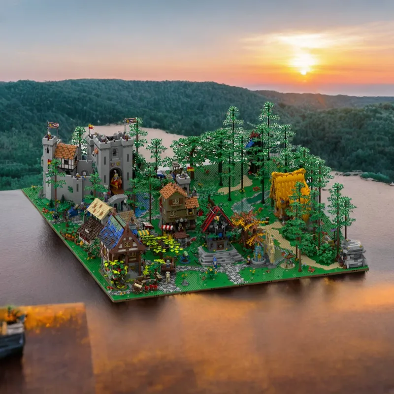 10522pcs MOC Medieval Theme Display Stand Compatible with 10305, 21325, 10332, 43242, 40601 40567 Modular Model Building Blocks